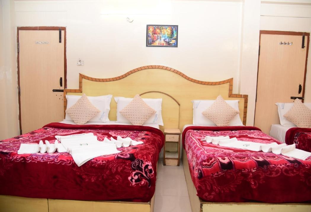 N K F Residency Villa Mysore Luaran gambar